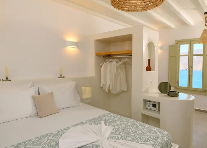 Erisimo Apartahotel *